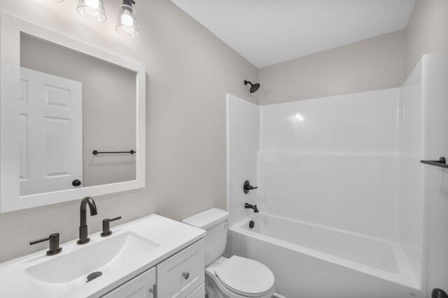 1028 D St, Waynesboro, VA 22980 - full bathroom with toilet, vanity, and shower / tub combination
