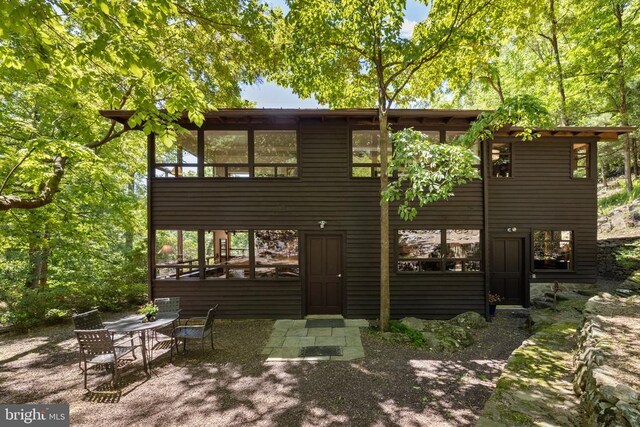 115 Oventop Mountain Ln, Sperryville, VA 22740 - back of house with a patio