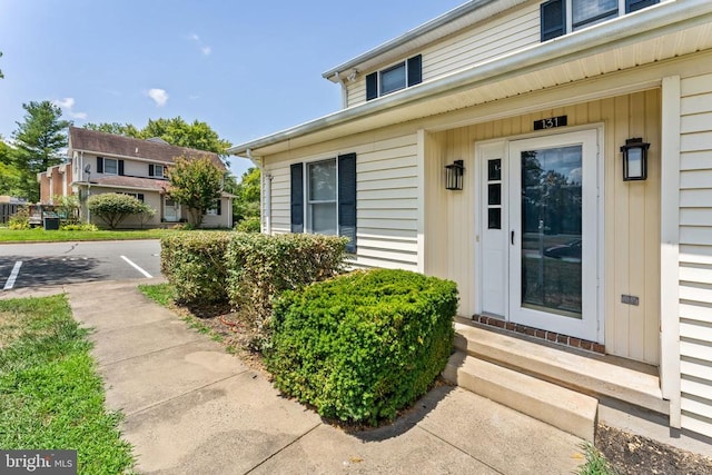 131 Wankoma Dr, Remington, VA 22734 - view of exterior entry with uncovered parking