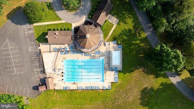 12521 Wilderness Park Dr, Spotsylvania, VA 22551 - bird's eye view of a pool