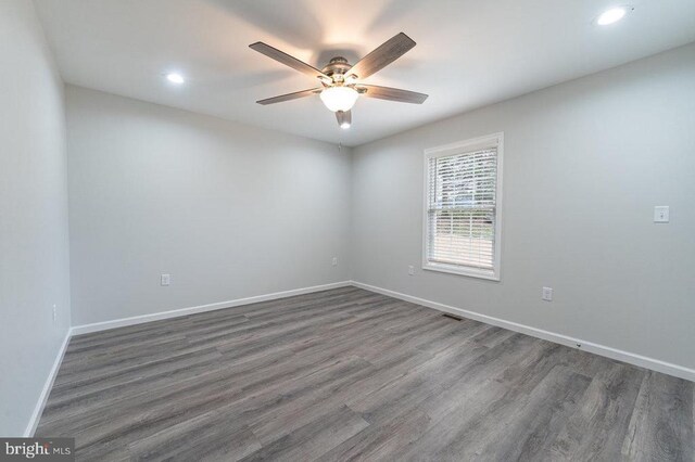 1087 Judy Ln, Stanley, VA 22851 - unfurnished room featuring ceiling fan, recessed lighting, dark wood finished floors, and baseboards