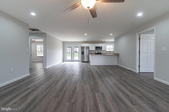 1087 Judy Ln, Stanley, VA 22851 - unfurnished living room featuring ceiling fan, baseboards, dark wood-style floors, and recessed lighting