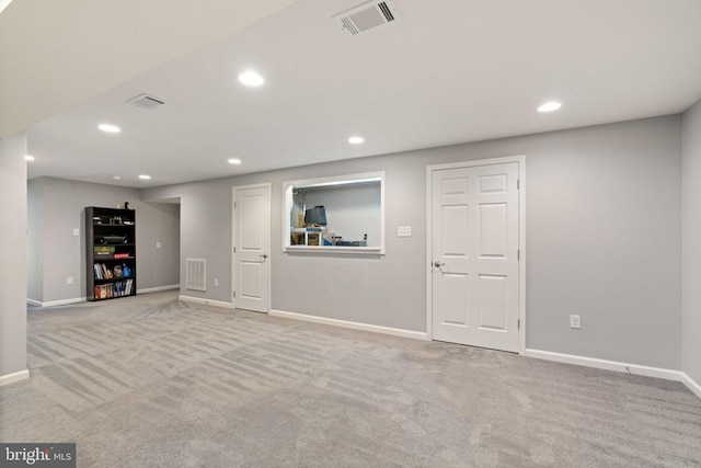 finished basement with recessed lighting, carpet floors, and baseboards