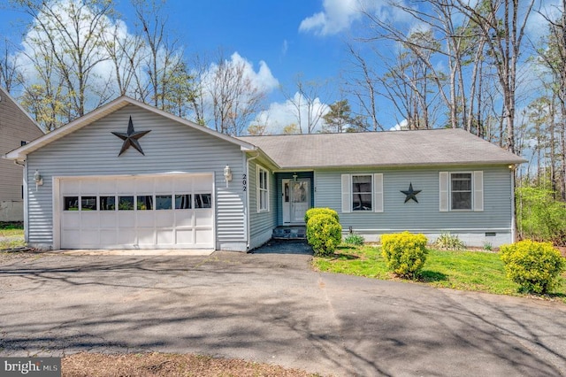 202 Yorktown Blvd, Locust Grove, VA 22508 - single story home featuring an attached garage, asphalt driveway, crawl space, and a shingled roof