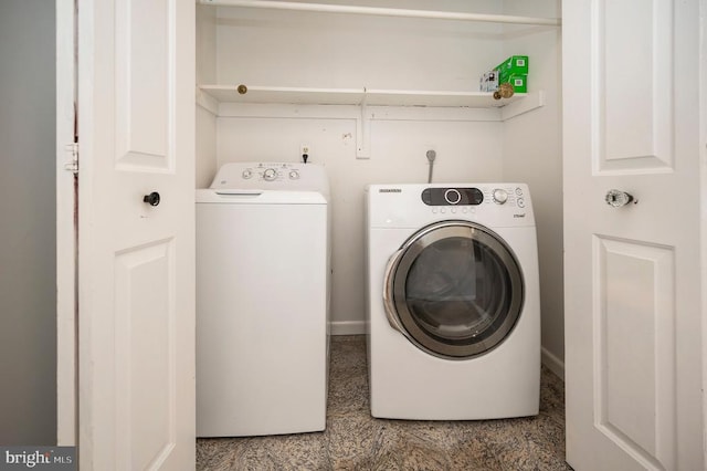 202 Yorktown Blvd, Locust Grove, VA 22508 - clothes washing area featuring washer and clothes dryer