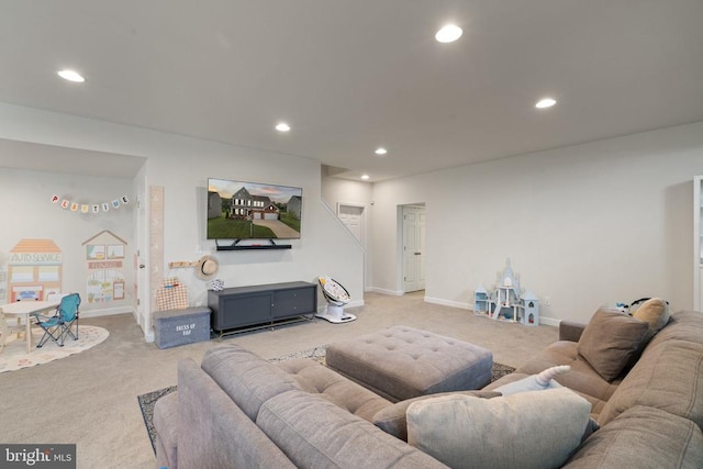 10430 Aspen Highlands Dr, Spotsylvania, VA 22553 - carpeted living area with recessed lighting and baseboards