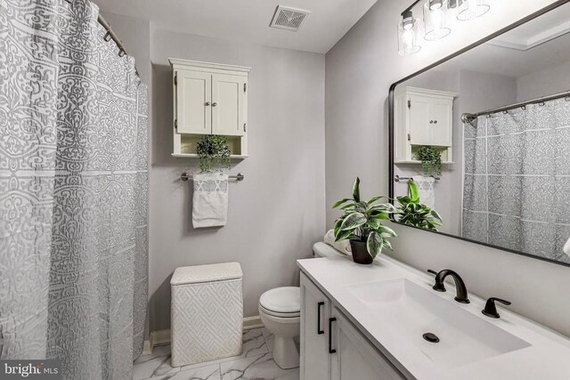 11222 Gander Ct, Fredericksburg, VA 22407 - full bath featuring marble finish floors, vanity, and curtained shower