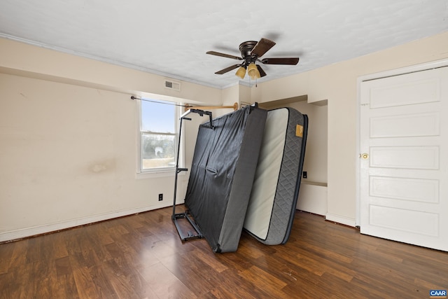228 Old Fifteen Rd, New Canton, VA 23123 - bedroom with ceiling fan, baseboards, dark wood-type flooring, and visible vents