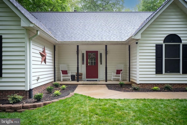 6701 Towles Mill Rd, Spotsylvania, VA 22551 - entrance to property with a shingled roof, covered porch, and a lawn