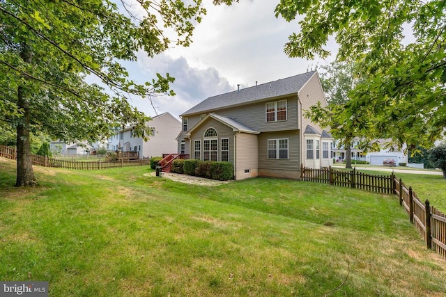 10911 Jarvis Ct, Fredericksburg, VA 22407 - back of property featuring a fenced backyard and crawl space