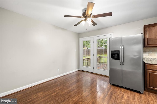 6908 Wild Turkey Dr, Spotsylvania, VA 22553 - kitchen featuring stainless steel refrigerator with ice dispenser, dark wood-style floors, and a ceiling fan