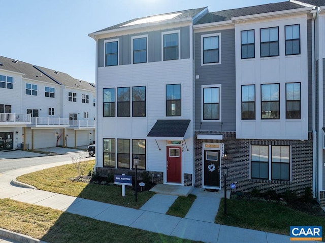 1 Swallowtail St, Charlottesville, VA 22902 - townhome / multi-family property with brick siding
