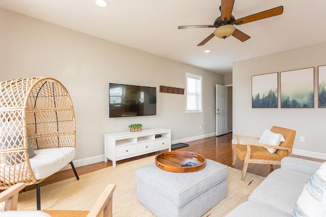 442 First St, Shenandoah, VA 22849 - living room with ceiling fan, wood finished floors, baseboards, and recessed lighting