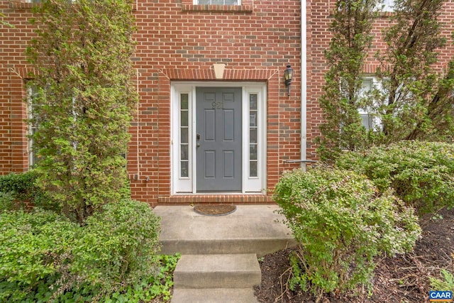 921 Bing Ln, Charlottesville, VA 22903 - entrance to property with brick siding