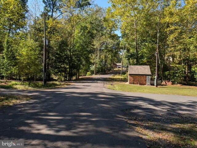 905 Eastover Pkwy, Locust Grove, VA 22508