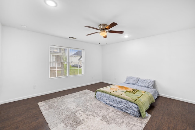 4220 Traveler Rd, Rockingham, VA 22801 - bedroom featuring baseboards, wood finished floors, recessed lighting, and a ceiling fan