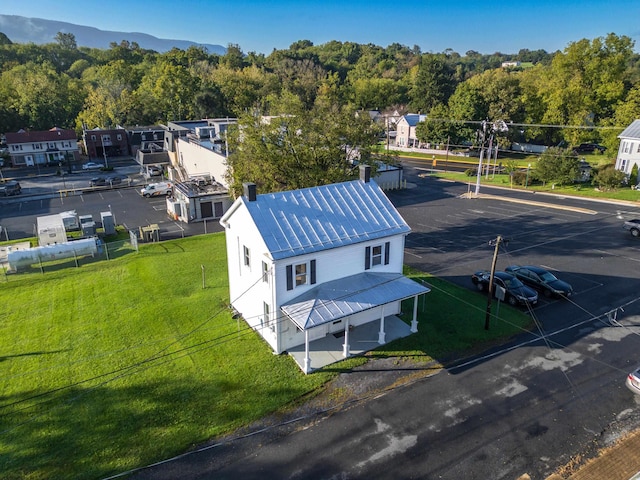 111 S High St, Edinburg, VA 22824 - drone / aerial view