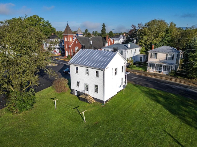 111 S High St, Edinburg, VA 22824 - birds eye view of property featuring a residential view