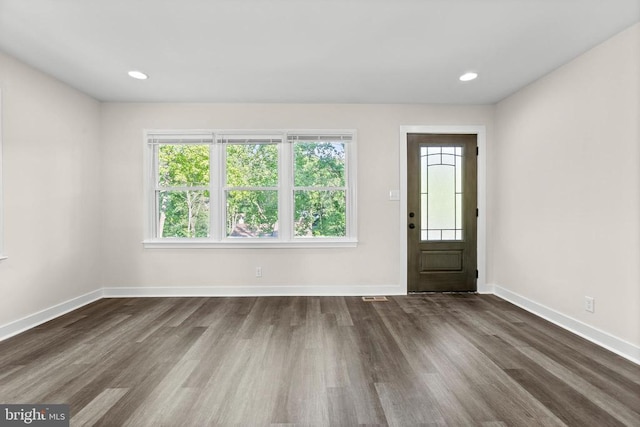313 Burman Ln, Fredericksburg, VA 22407 - entrance foyer featuring wood finished floors, baseboards, and recessed lighting