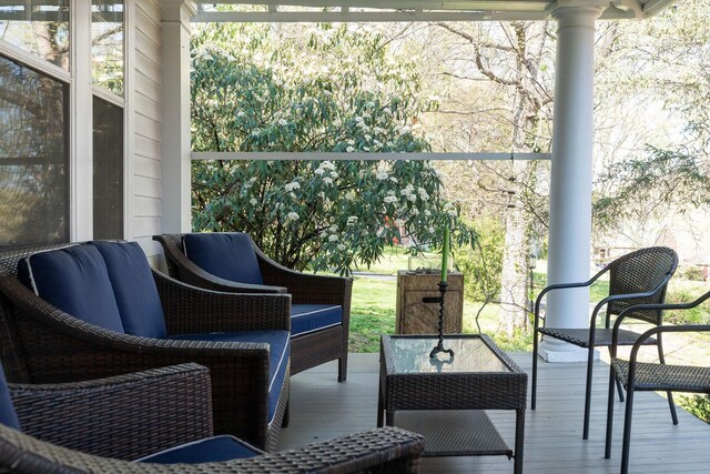 675 Beverley St E, Staunton, VA 24401 - view of balcony