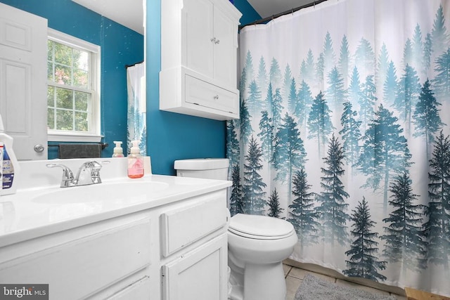 10708 Live Oak Ct, Fredericksburg, VA 22407 - bathroom featuring vanity, tile patterned floors, and a shower with curtain