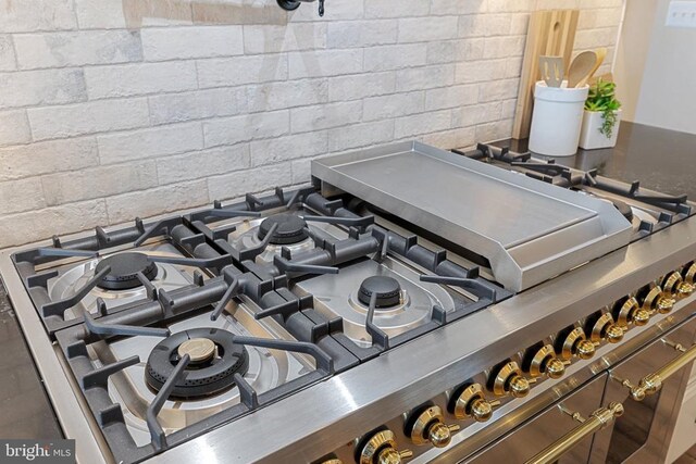 7039 Silk, Jeffersonton, VA 22724 - kitchen view of stovetop
