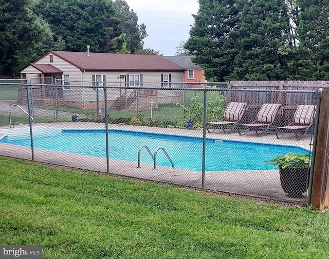 202 Cutler Ave, Louisa, VA 23093 - view of pool with fence