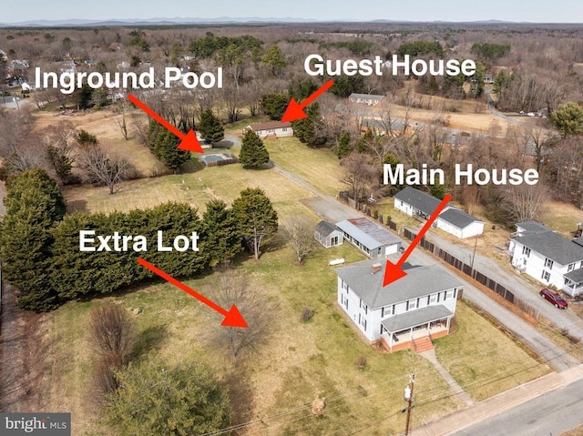 202 Cutler Ave, Louisa, VA 23093 - drone / aerial view