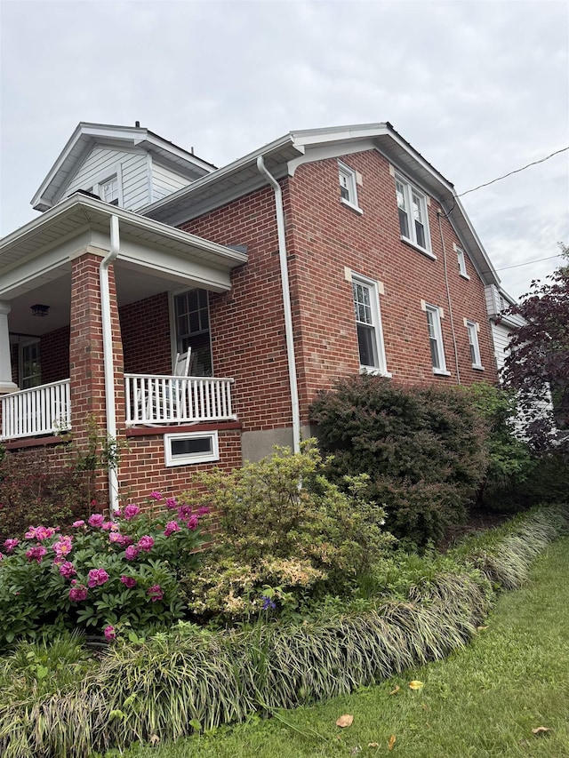 228 Hendren Ave, Staunton, VA 24401 - view of side of home featuring brick siding
