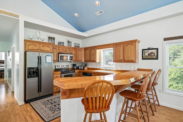 107 Virginia Ave, Shenandoah, VA 22849 - photo 2