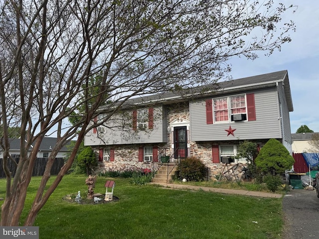 12235 Cedarwood Dr, Remington, VA 22734 - photo 1