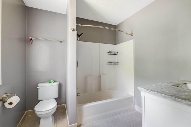 full bathroom featuring toilet, tile patterned flooring, vanity, shower / bathtub combination, and baseboards