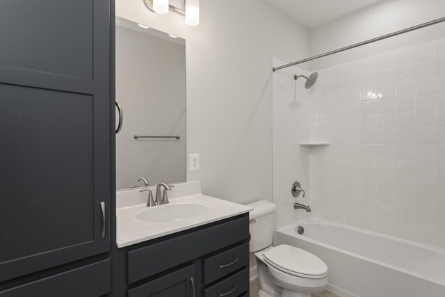 2797 Rutlege Rd Unit 197, Rockingham, VA 22801 - full bath with toilet, vanity, and shower / washtub combination