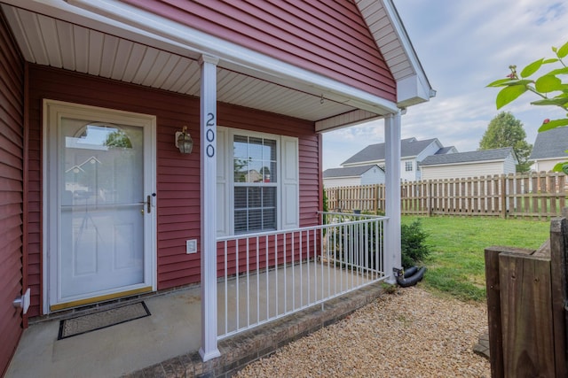200 Kingsport Rd, Waynesboro, VA 22980 - entrance to property with covered porch