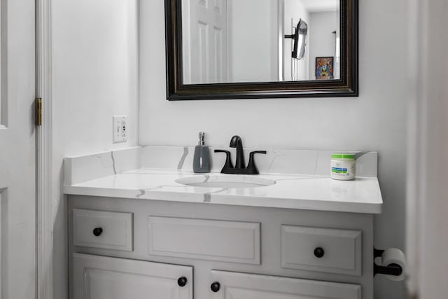 200 Kingsport Rd, Waynesboro, VA 22980 - bathroom featuring vanity