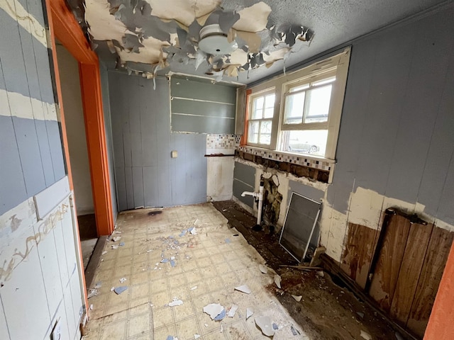 1201 Burnett St, Staunton, VA 24401 - interior space