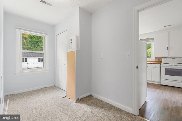 19012 Lahore Rd, Orange, VA 22960 - hall with baseboards