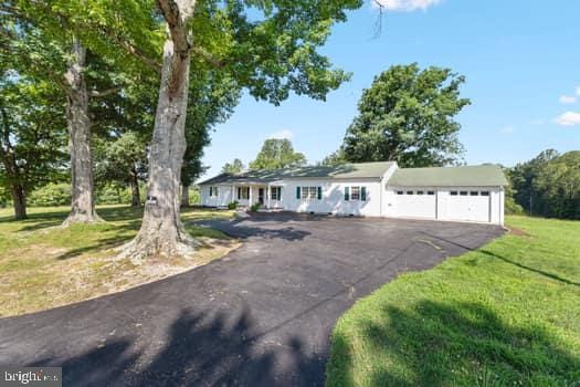 16474 Douglas Rd, Barboursville, VA 22923 - photo 1