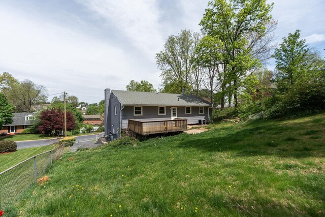 402 Marshall St, Staunton, VA 24401 - back of property with a deck