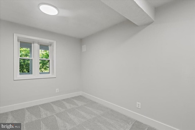 3050 Patriot Ln, Fredericksburg, VA 22408 - unfurnished room with baseboards and light carpet