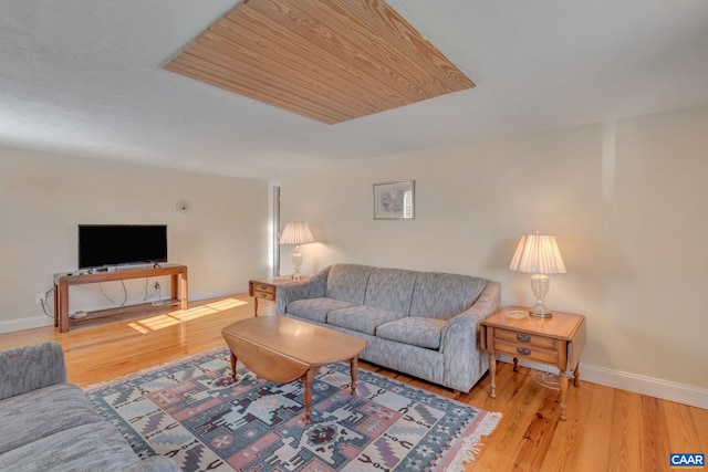 3340 James River Rd, Howardsville, VA 24562 - living area with wood finished floors and baseboards