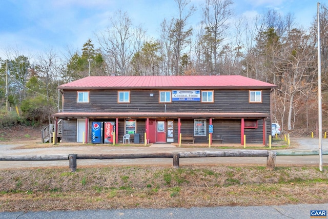 3340 James River Rd, Howardsville, VA 24562 - view of front of house featuring metal roof