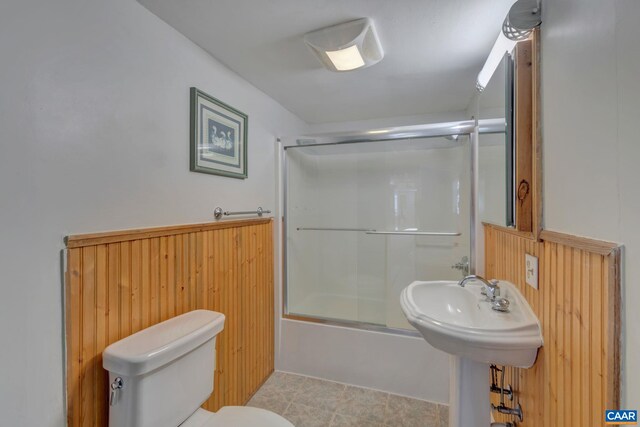 3340 James River Rd, Howardsville, VA 24562 - full bathroom featuring combined bath / shower with glass door and toilet