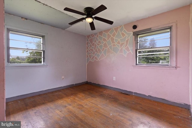 4970 Ridge Rd, Spotsylvania, VA 22551 - spare room featuring hardwood / wood-style floors and a ceiling fan