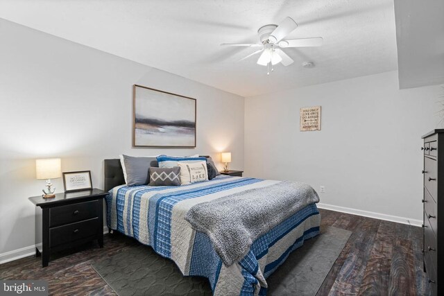 11104 Piney Forest Rd, Bumpass, VA 23024 - bedroom featuring wood finished floors, baseboards, and a ceiling fan