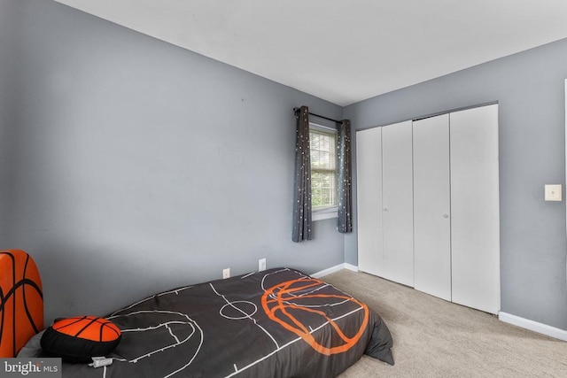133 Woodlake Dr, Charlottesville, VA 22901 - carpeted bedroom featuring baseboards and a closet