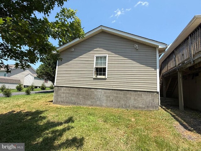 231 Derby Ln, Louisa, VA 23093 - view of home's exterior featuring a yard