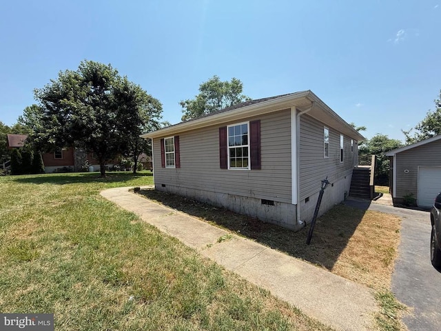 231 Derby Ln, Louisa, VA 23093 - view of side of home with crawl space and a lawn