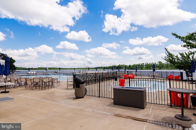 11316 Oakville Ln, Spotsylvania, VA 22551 - view of patio / terrace with fence