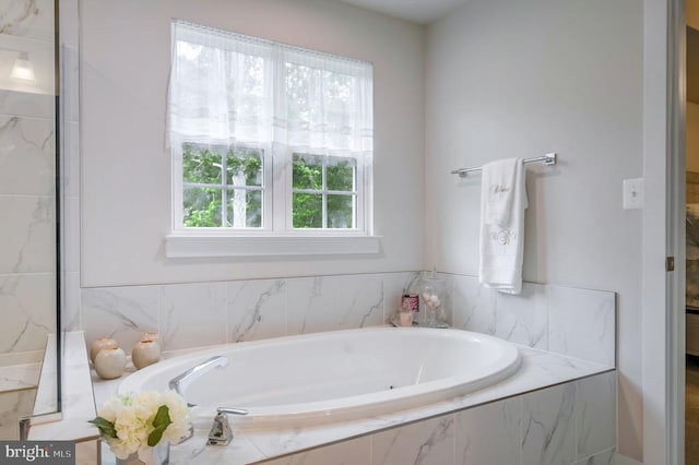 11316 Oakville Ln, Spotsylvania, VA 22551 - full bathroom featuring a garden tub
